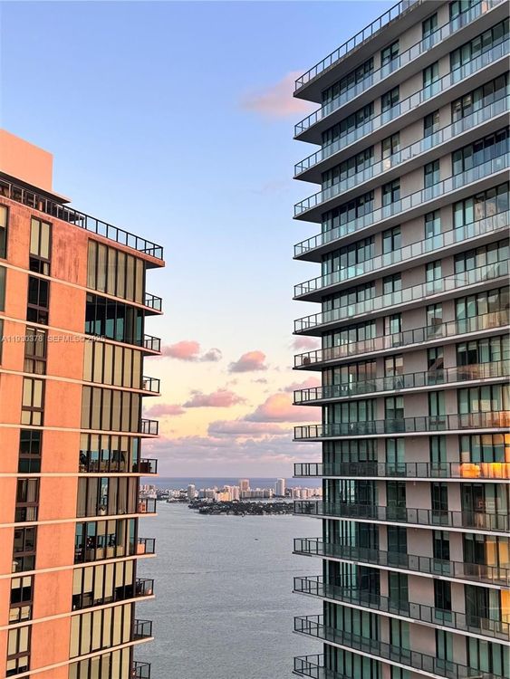 Paraiso Bayviews #604 image #18