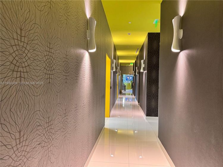 Paraiso Bayviews #604 image #25