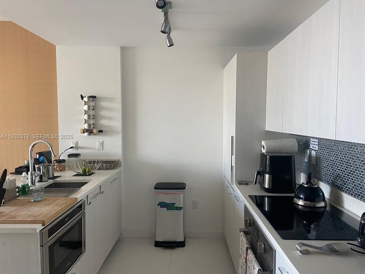 Paraiso Bayviews #604 image #6