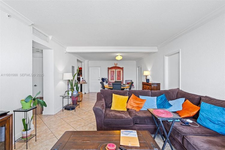 401 Blu Condo #1001 image #23