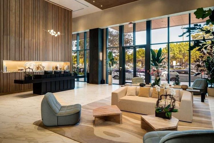 72 Park #1712 image #46