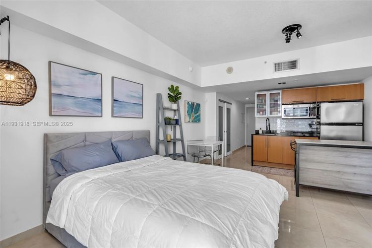 Opera Tower #1204 image #6