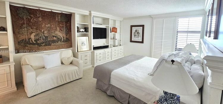 Towers of Key Biscayne #A504 image #13