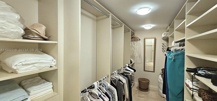 Towers of Key Biscayne #A504 image #15