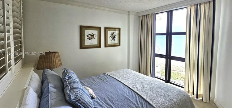 Towers of Key Biscayne #A504 image #16