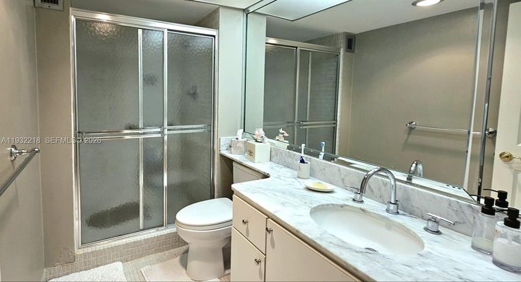 Towers of Key Biscayne #A504 image #18