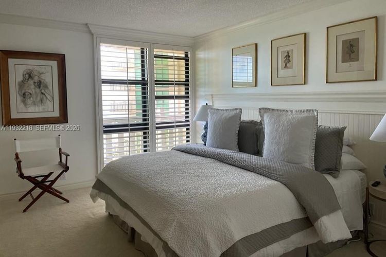 Towers of Key Biscayne #A504 image #32