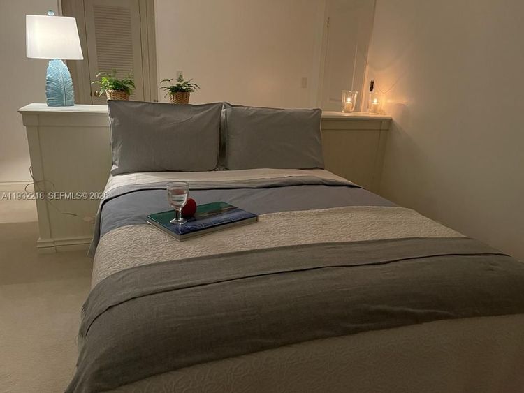 Towers of Key Biscayne #A504 image #34