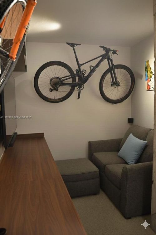 Jockey Club III #351 image #33