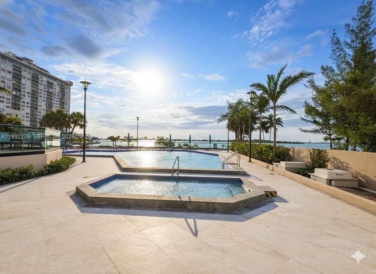 Jockey Club III #351 image #42