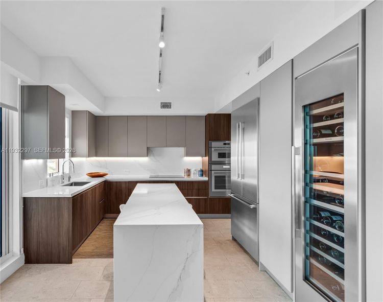 Ocean Club - Club Tower Three #801 image #12