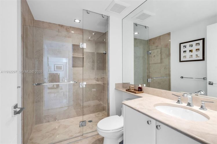 Ocean Club - Club Tower Three #801 image #25