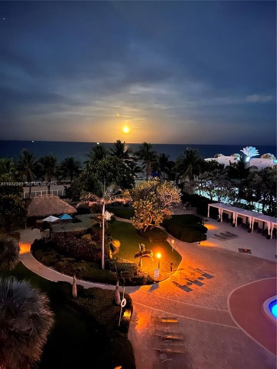 The Residences On Hollywood Beach #335 image #27