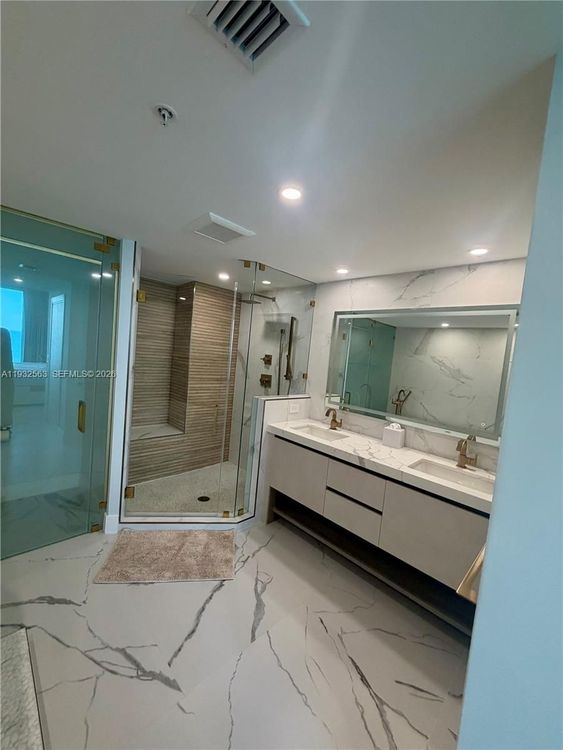 Carillon Condo North Tower #1008 image #18