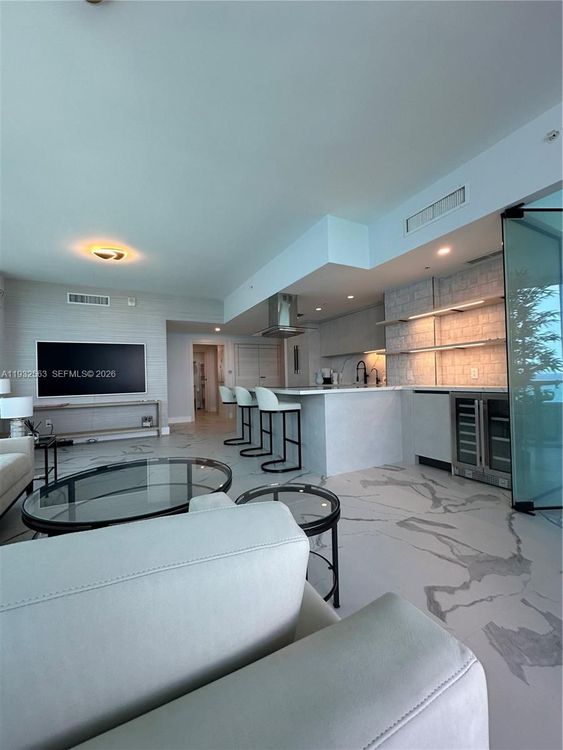 Carillon Condo North Tower #1008 image #37