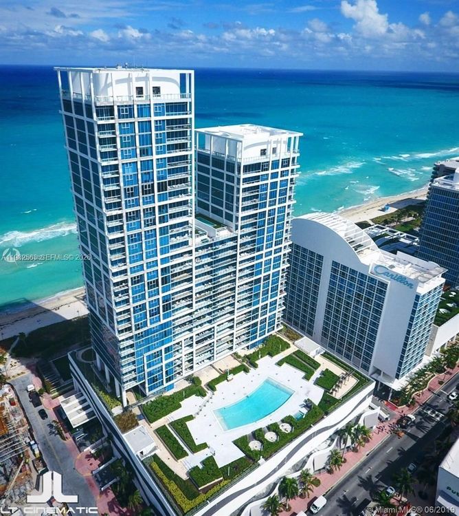 Carillon Condo North Tower #1008 image #58