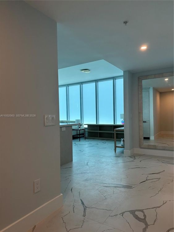 Carillon Condo North Tower #1008 image #7