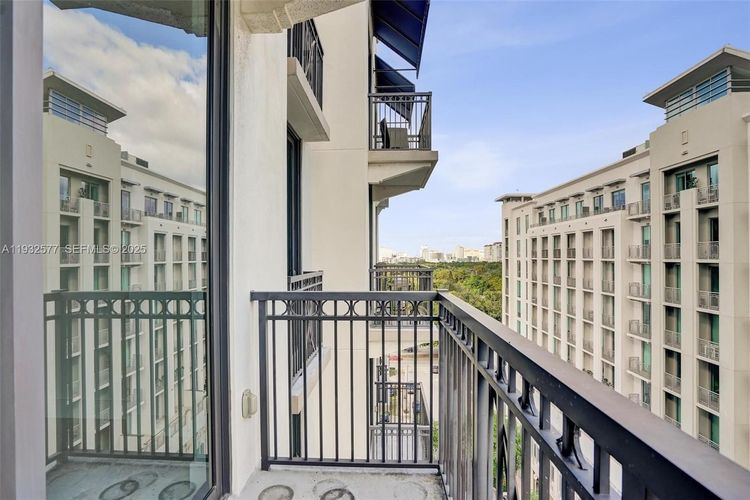 Merrick Manor #LPH903 image #33