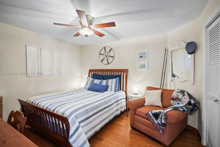 Mar De Plata #1005 image #11