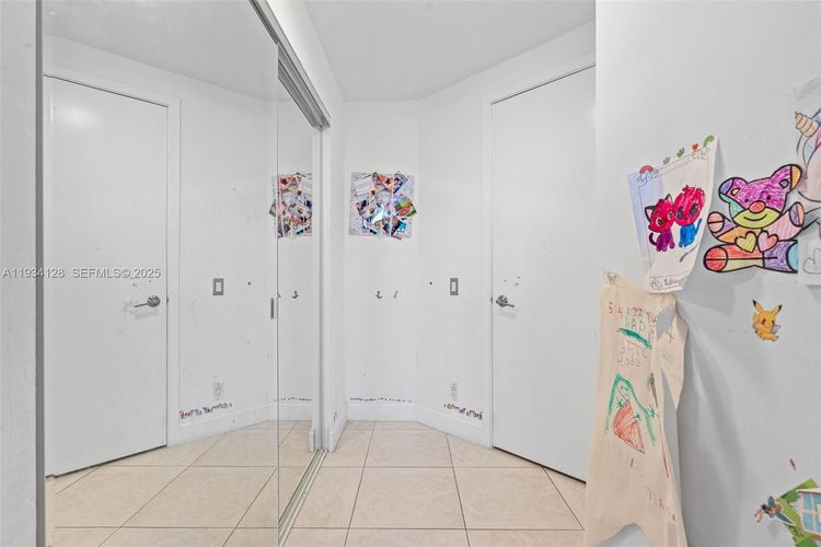 One Island Place #603B image #29