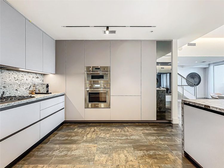 Villas of Positano #V5 image #16