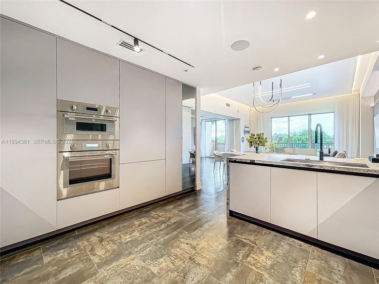 Villas of Positano #V5 image #18