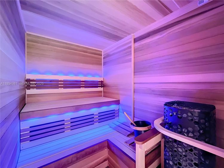 Villas of Positano #V5 image #36