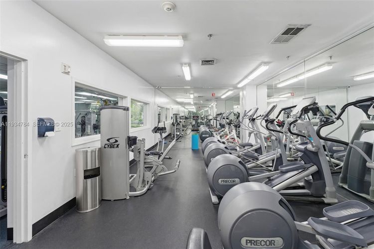 Madison Downtown #W-806 image #35