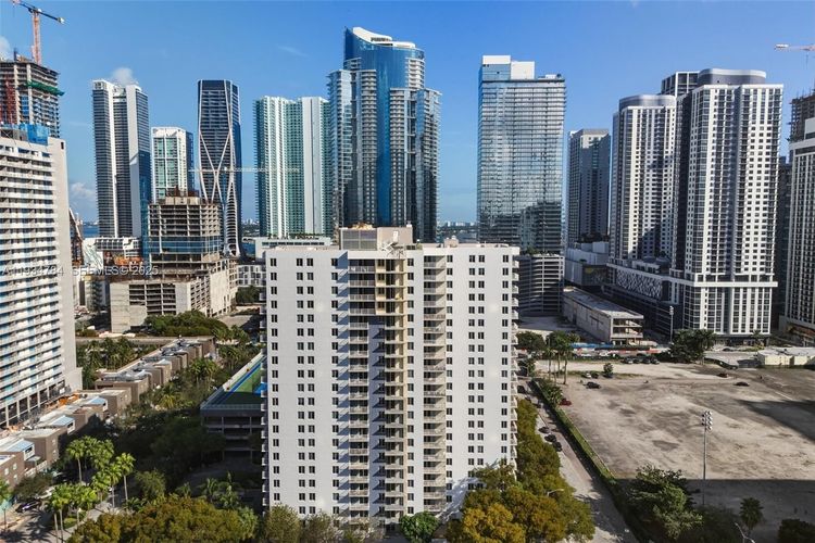 Madison Downtown #W-806 image #37