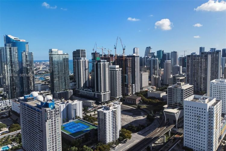 Madison Downtown #W-806 image #38