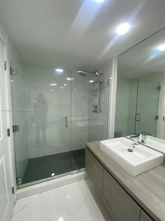 400 Sunny Isles #1616 image #24