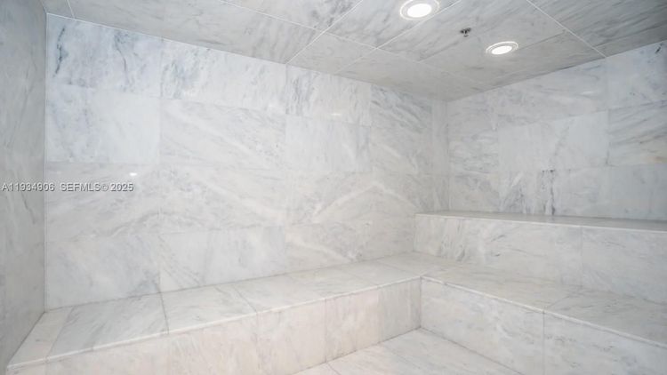 400 Sunny Isles #1616 image #33