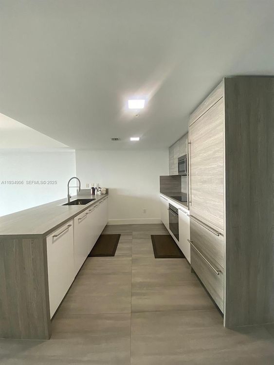 400 Sunny Isles #1616 image #6