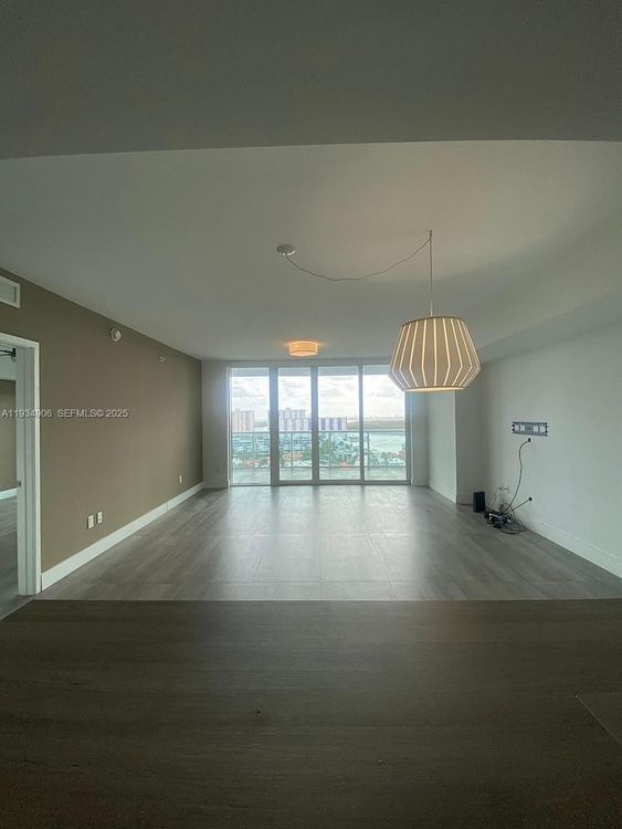 400 Sunny Isles #1616 image #7