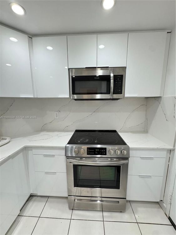 Arlen House East #509 image #10