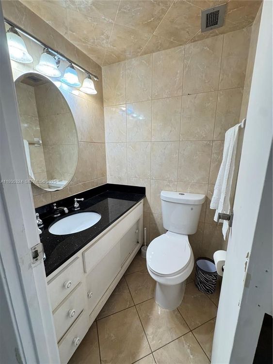 Arlen House East #509 image #15