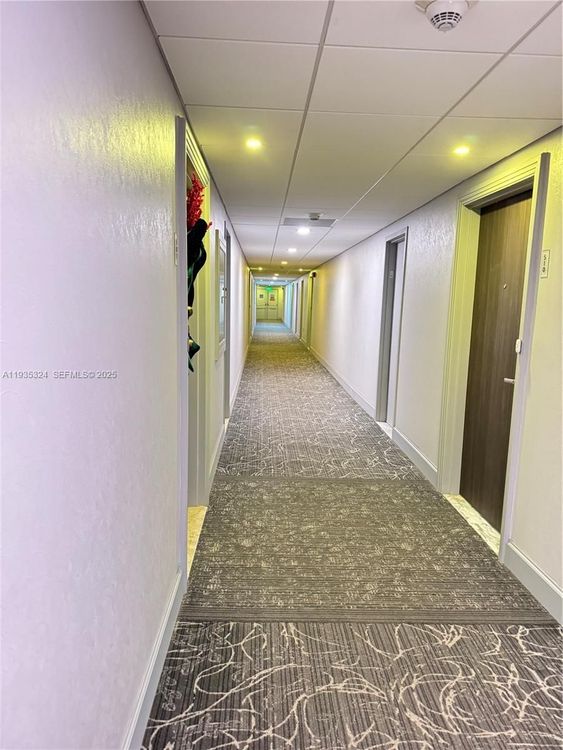 Arlen House East #509 image #30