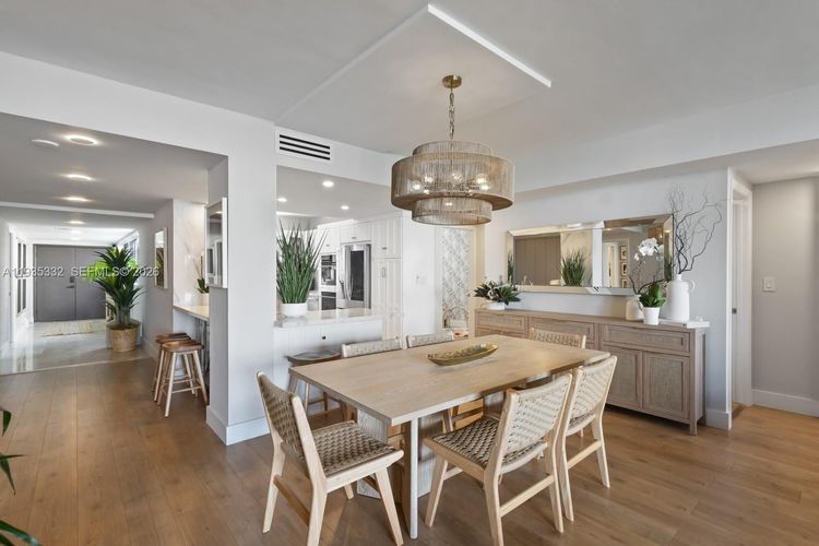 Key Colony IV Botanica #446 image #7