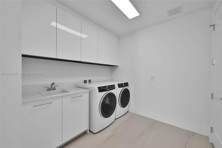 Selene Oceanfront Residences #1701E image #47