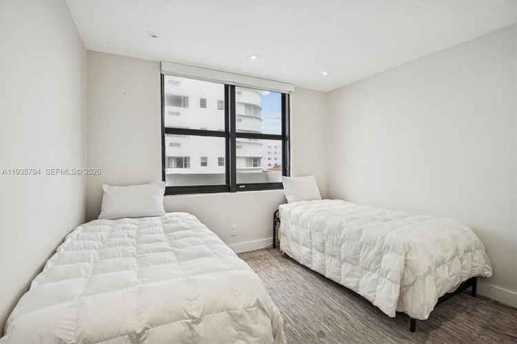 Vendome Place #403 image #11