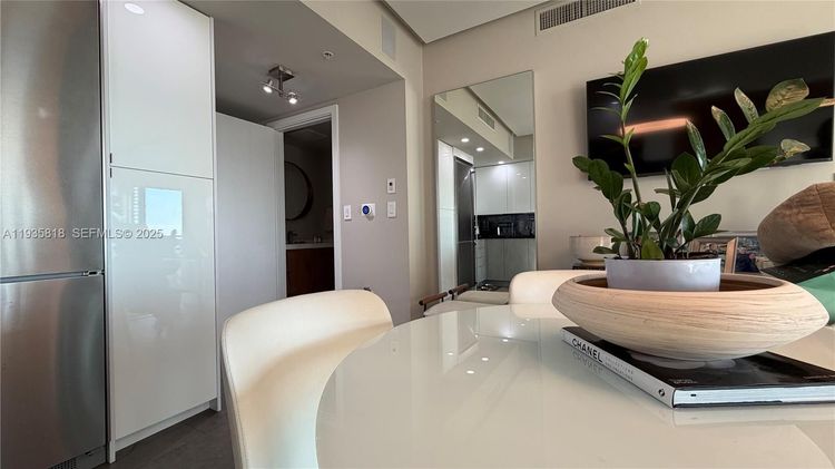 Mint #3607 image #18