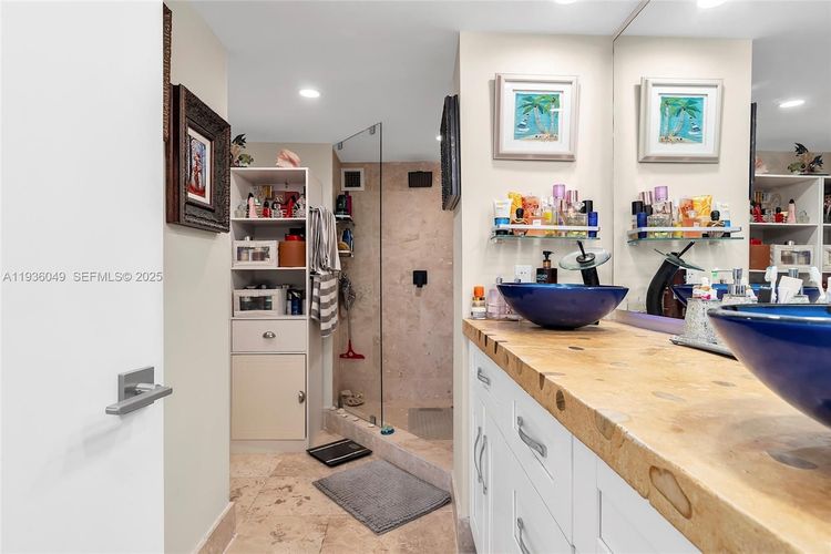 Plaza Towers North #1709 image #36