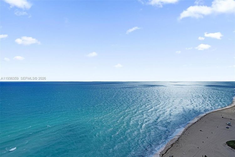 Trump Tower 3 #2201 image #20