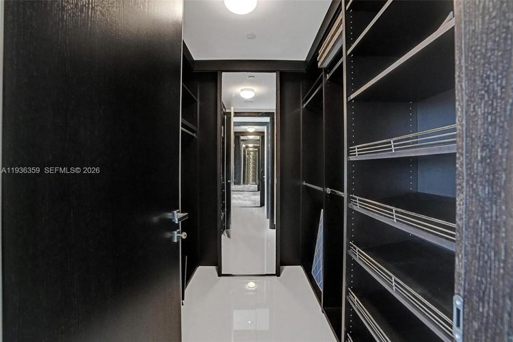 Trump Tower 3 #2201 image #21