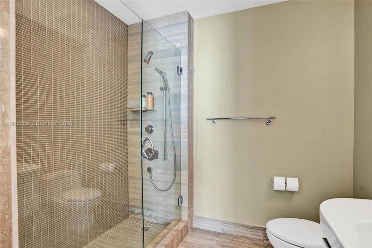 Trump Tower 3 #2201 image #36