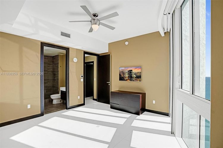 Trump Tower 3 #2201 image #40