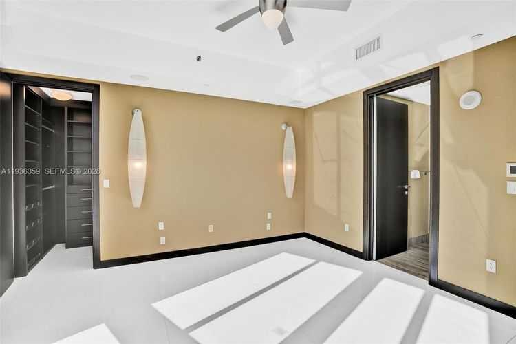 Trump Tower 3 #2201 image #41