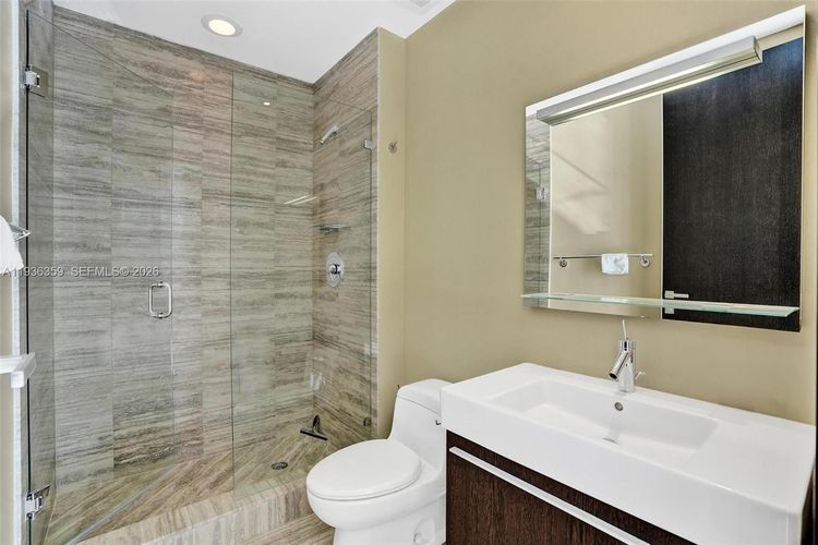 Trump Tower 3 #2201 image #42