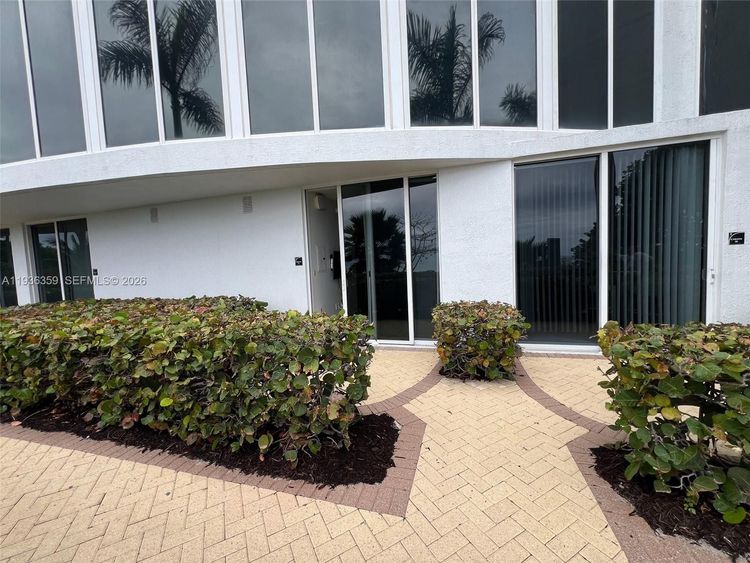 Trump Tower 3 #2201 image #61