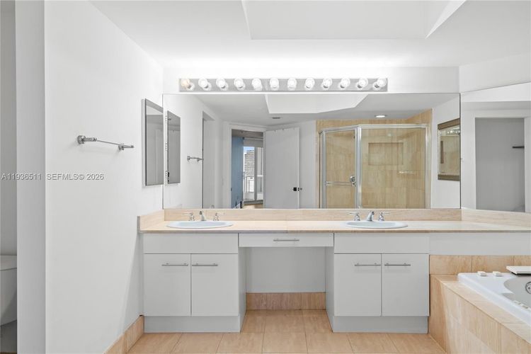 North Tower at The Point #3001 image #22